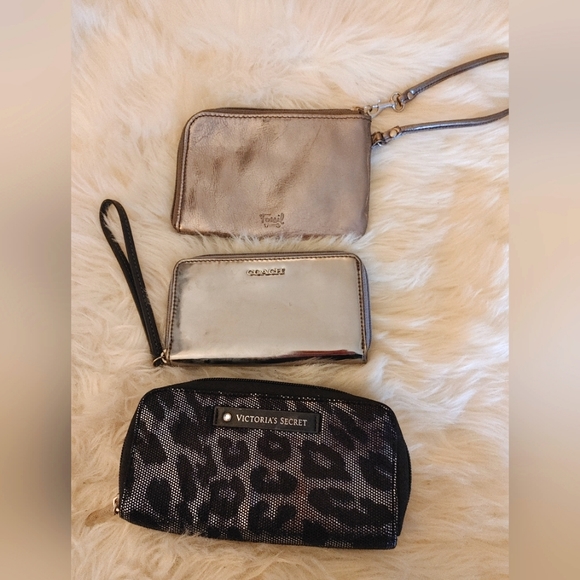 (3) 2 Wristlets (Coach & Fossil) & 1 Makeup Bag (Victoria Secret)! - Picture 1 of 8